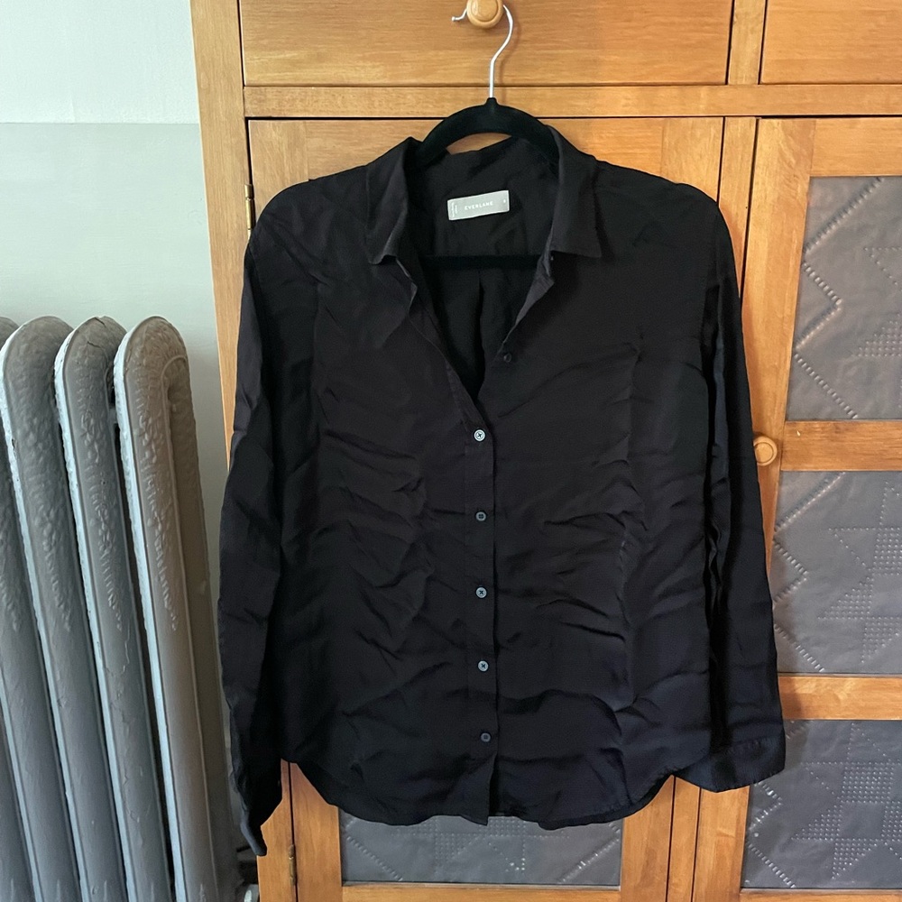 Everlane Women’s Silky Button-Down Shirt - Black, 8